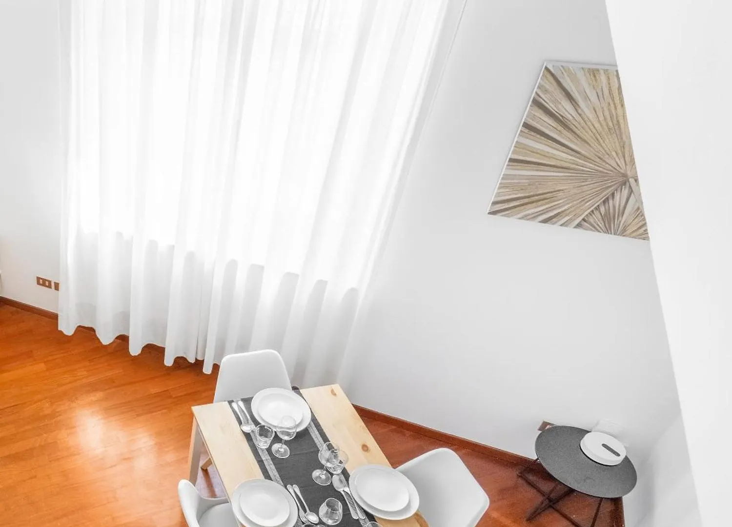 Central Luxurious Apartment Duomo A/C-Wi-Fi Free Milan 0*,  Italy